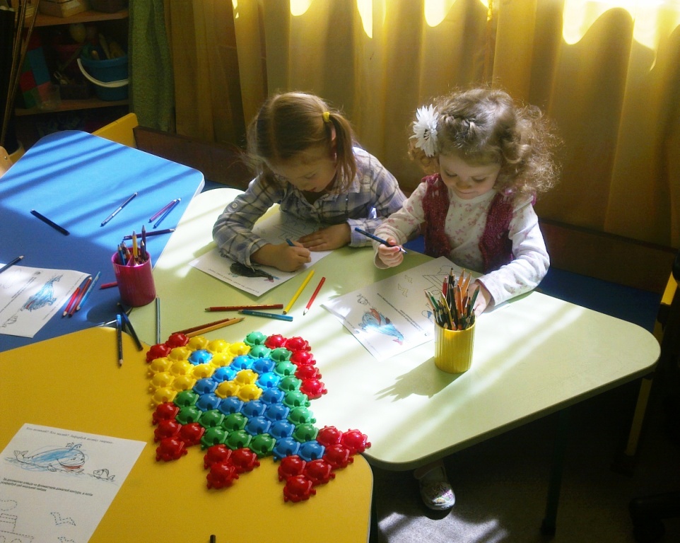 Развивающие занятия ( от 1,8 до 4 лет) Развивающие занятия ( от 1,8 до 4 лет)